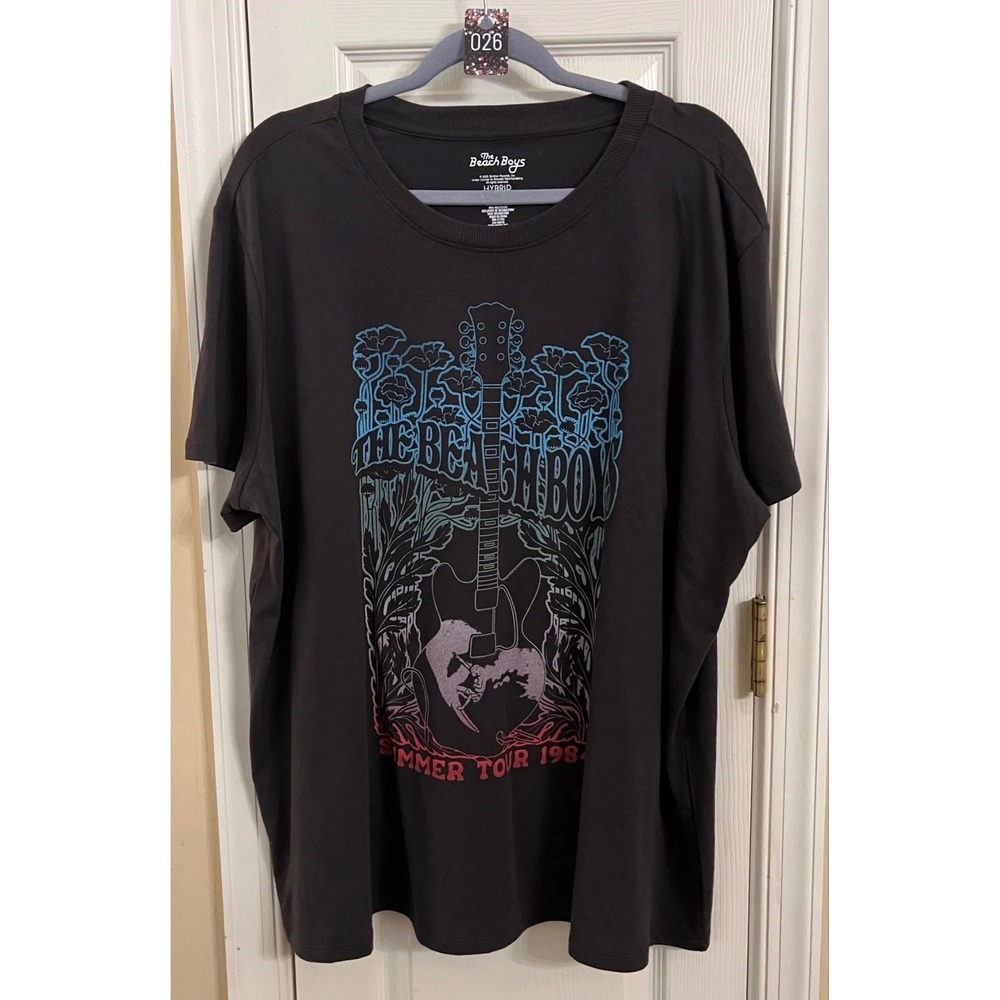 The Beach Boys Summer Tour 1982 Graphic T-Shirt Hybrid Apparel Black 1X